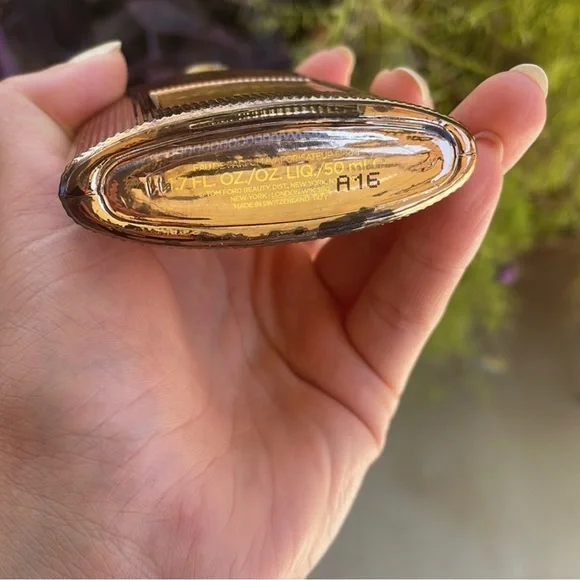 Orchid Soleil Tom Ford EDP eau de parfum for women 1.7 oz/50 ml - Picture 4 of 9